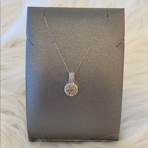 Diamond cluster pendant